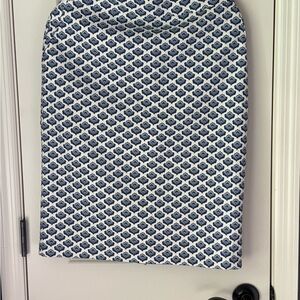 Elegant Blue and White Patterned Skirt-knee length